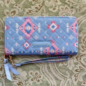 Wristlet